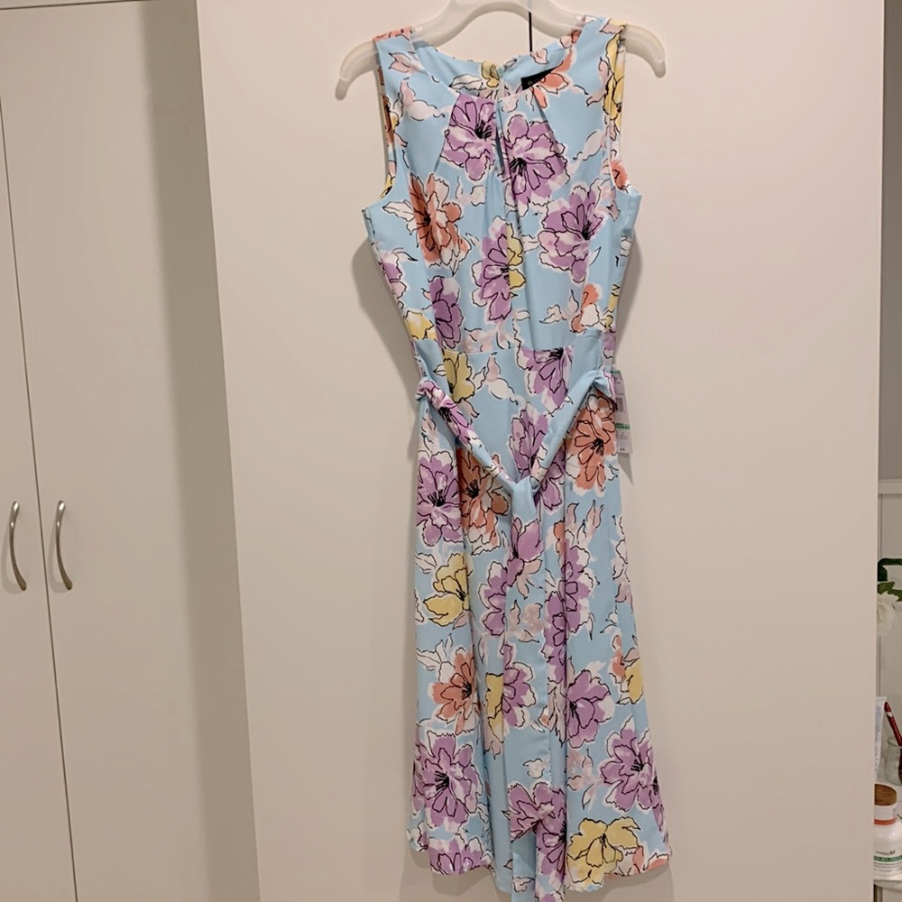 Evan Picone floral dress - Picture 2 of 9